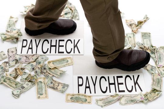 Stop⁣ Living Paycheck to Paycheck and Start​ Acting Like an Adult