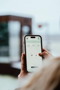 Digital Wellness Apps: Mainstream Solutions for Mental Health