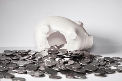How to Actually Save Money When You’re Terrible at It